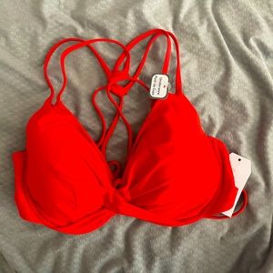 Bikini top with push up cups and strappy back in bright red size large